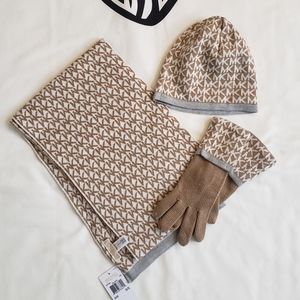 Michael Kors Scarf Hat Gloves set Tan and Grey